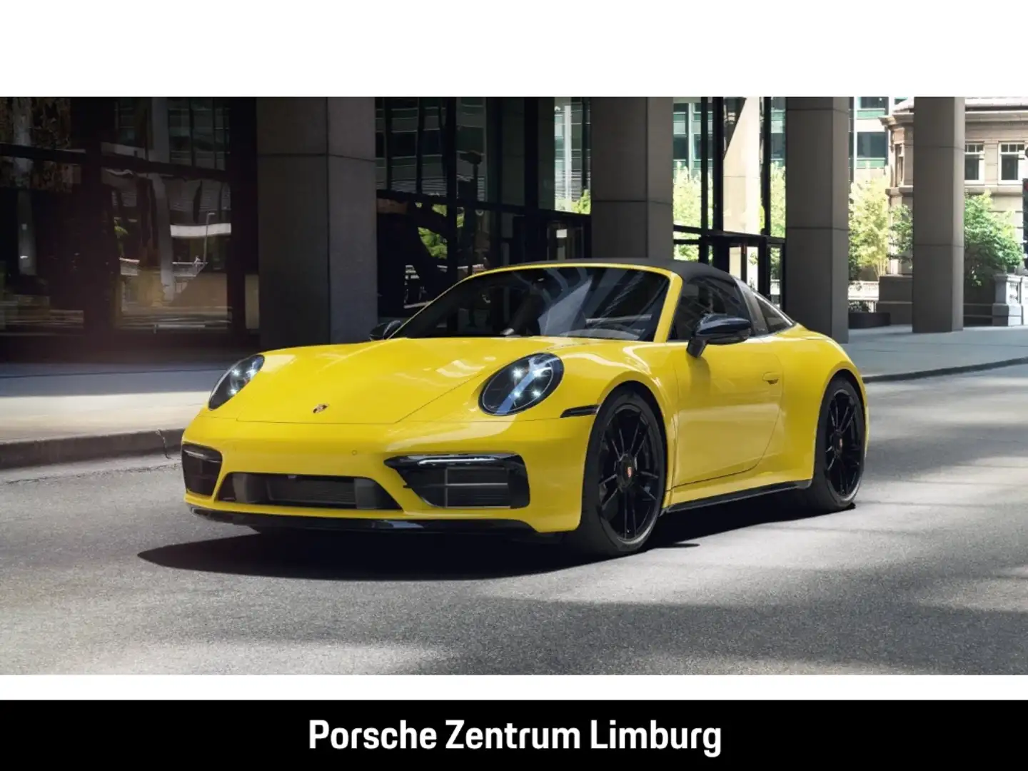 Porsche 992 (911) Targa 4 GTS Gelb - 1
