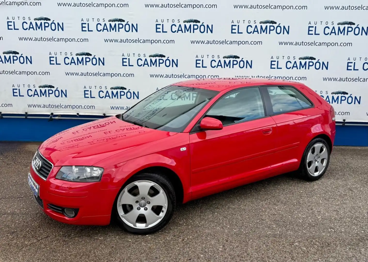 Audi A3 2.0TDI Ambiente Rojo - 1