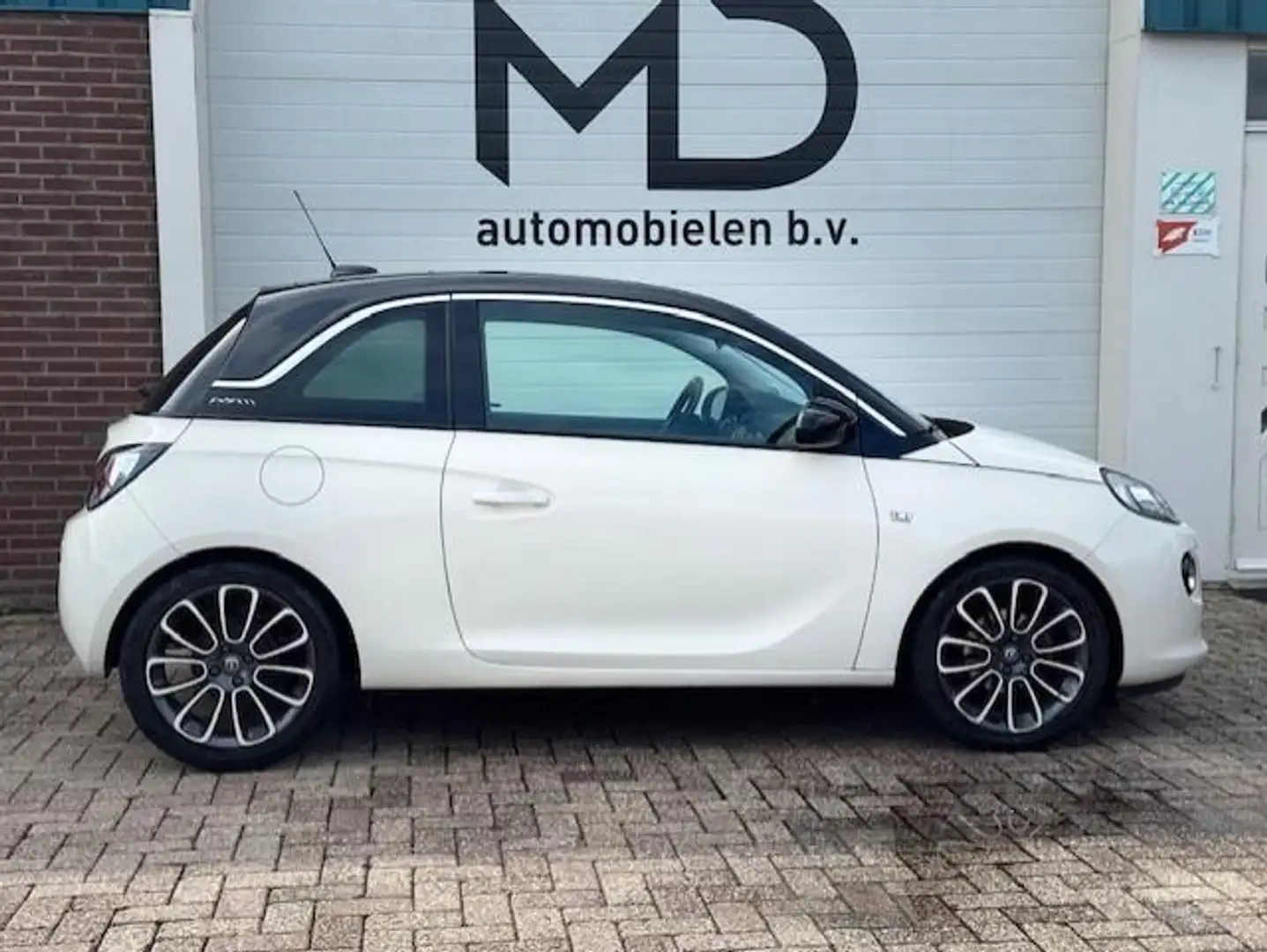 Opel Adam 1.2 - Cruise - Climate - Carplay - Parkeersensoren Weiß - 2