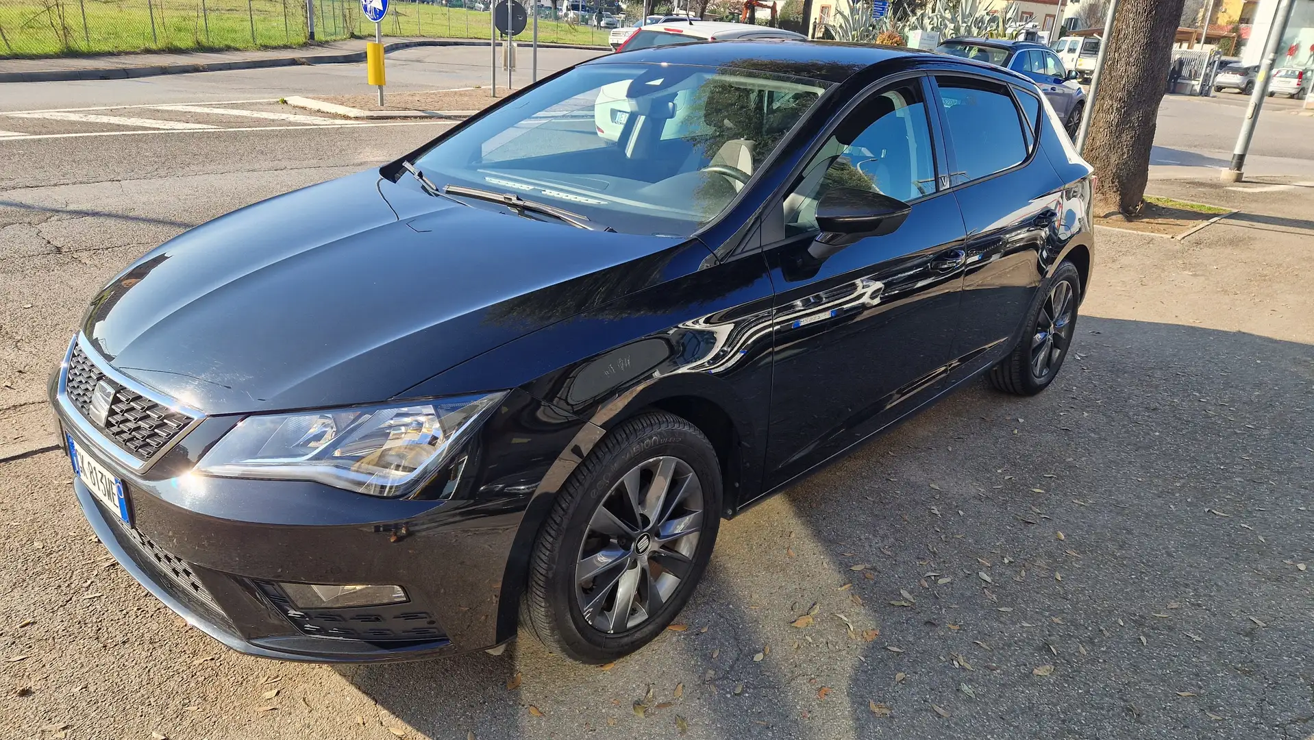 SEAT Leon 1.0 tsi Xcellence 115cv Noir - 2