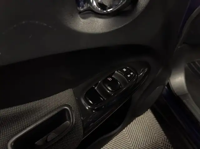 Nissan Juke view 10