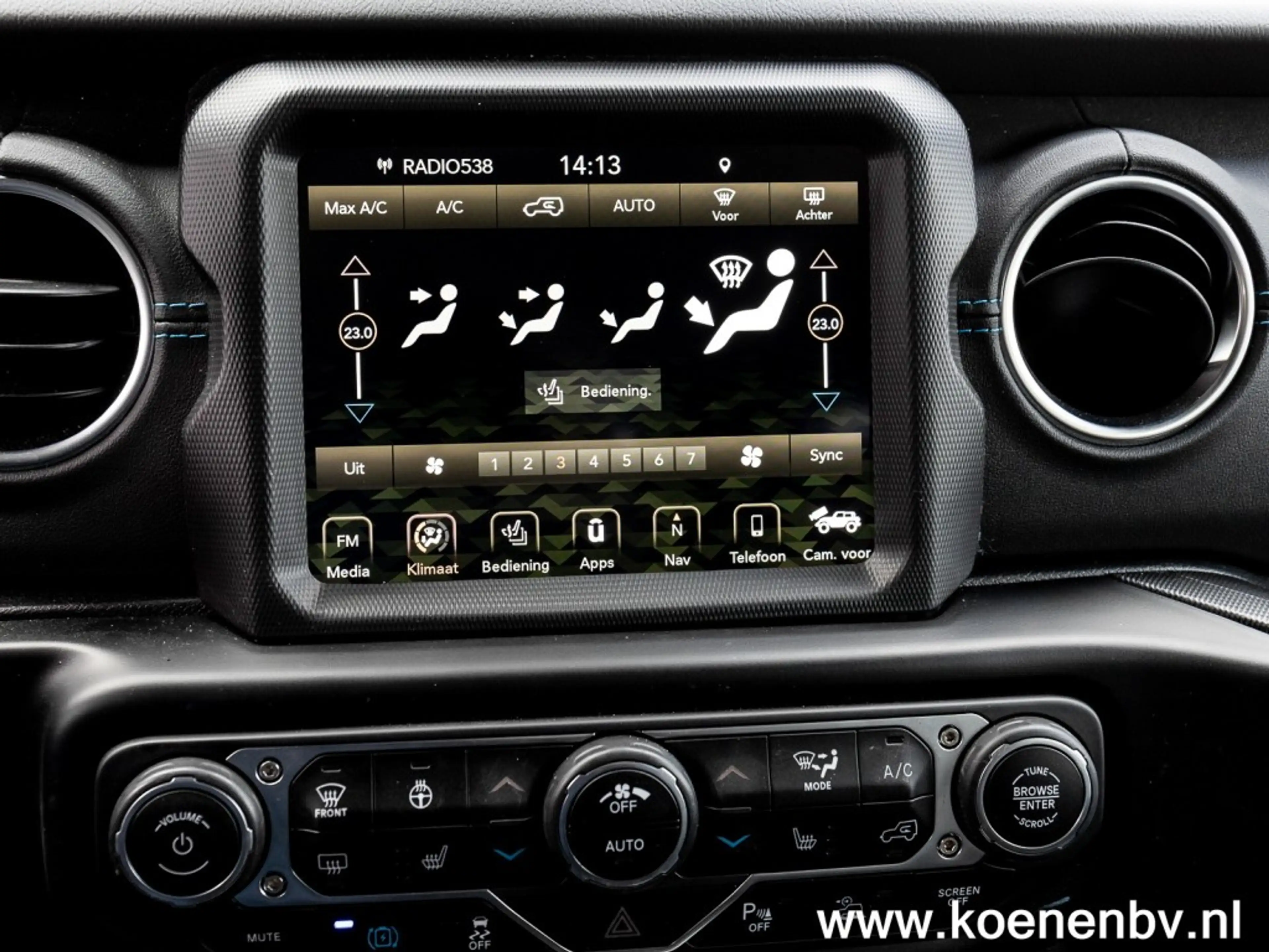 Jeep Wrangler 4XE 380pk 4X4 Autom. Rubicon LEER / CLIMA / TREKHA — photo 29
