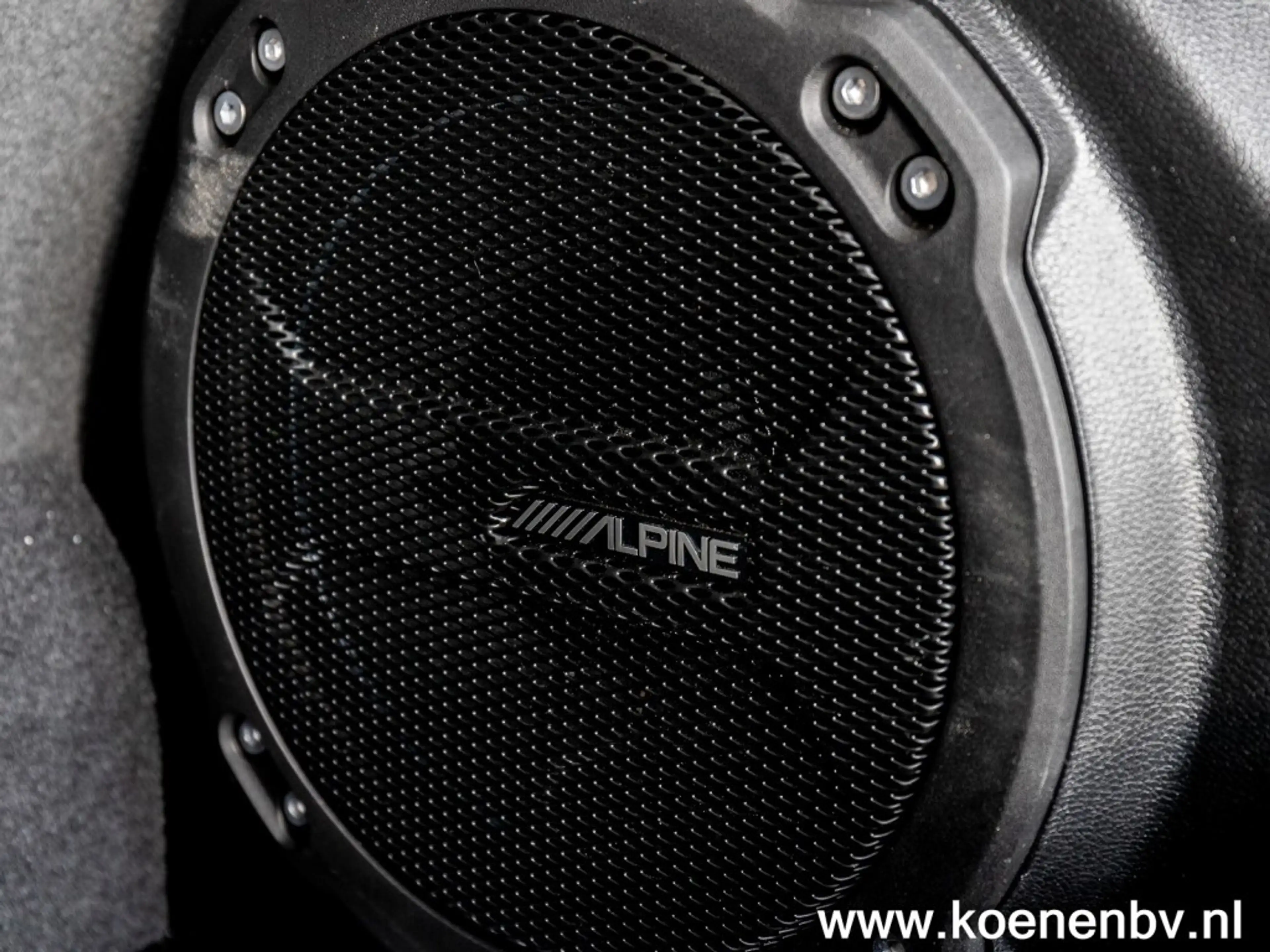 Jeep Wrangler 4XE 380pk 4X4 Autom. Rubicon LEER / CLIMA / TREKHA — photo 35