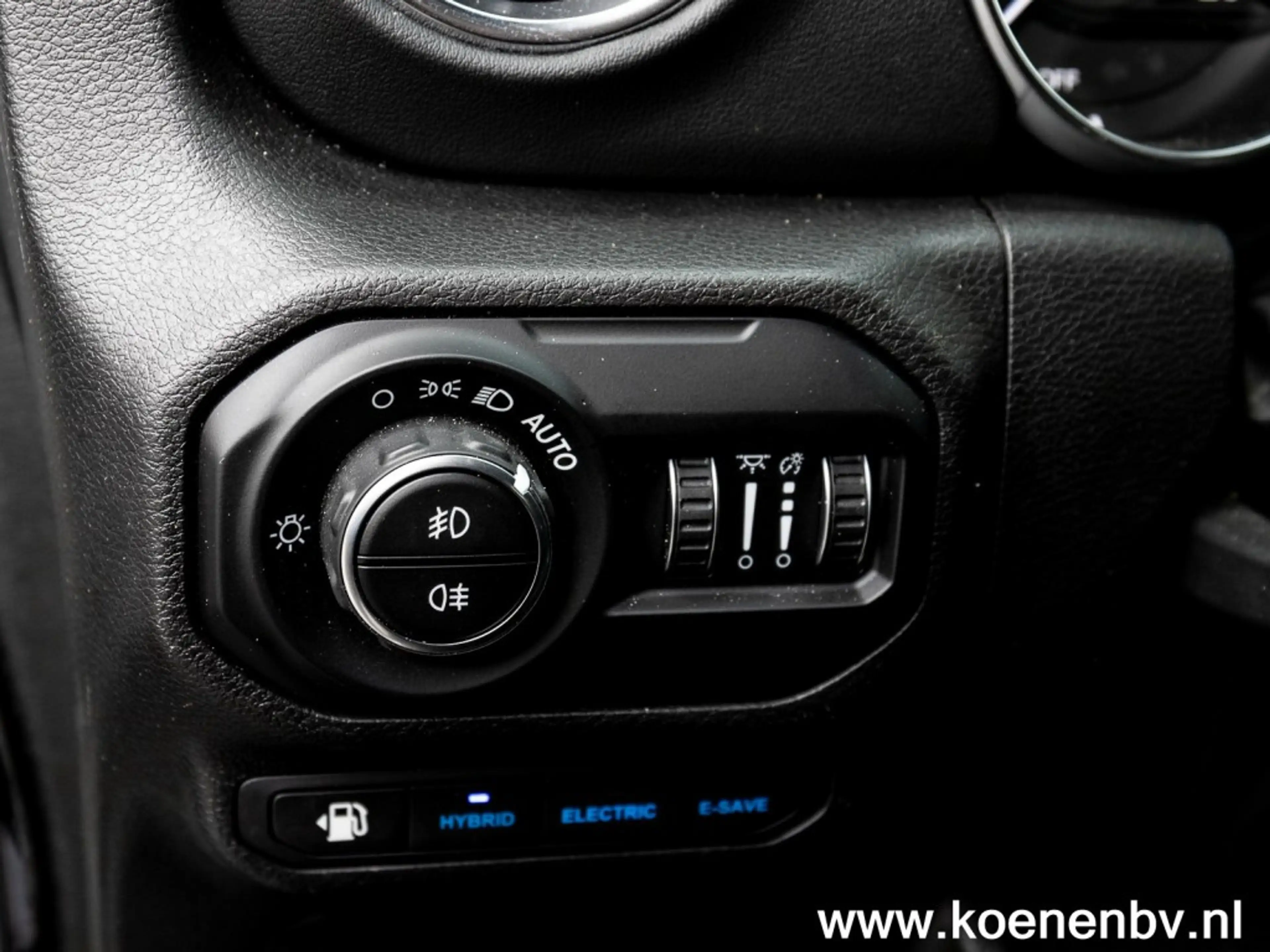 Jeep Wrangler 4XE 380pk 4X4 Autom. Rubicon LEER / CLIMA / TREKHA — photo 33
