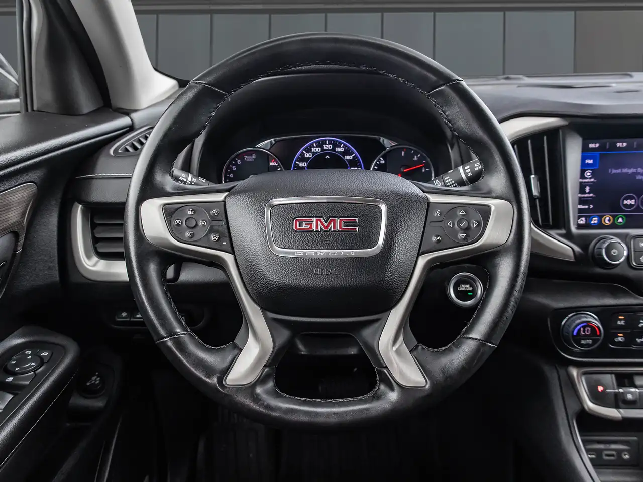 GMC Terrain снимка GMC Terrain