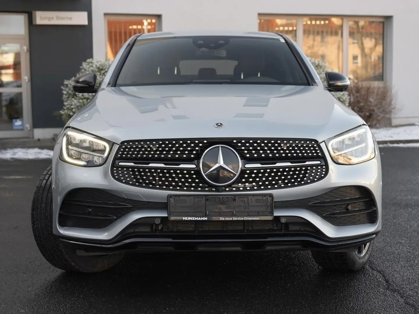 Mercedes-Benz GLC 300 de 4M Coupé AMG Night Memory 360° HeadUp Silber - 2