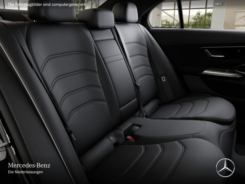 Mercedes-Benz E 450 4M AMG Fahrass Airmat Pano Burmester Distr. — photo 13