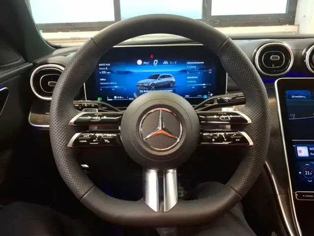Mercedes-Benz C-Class view 10