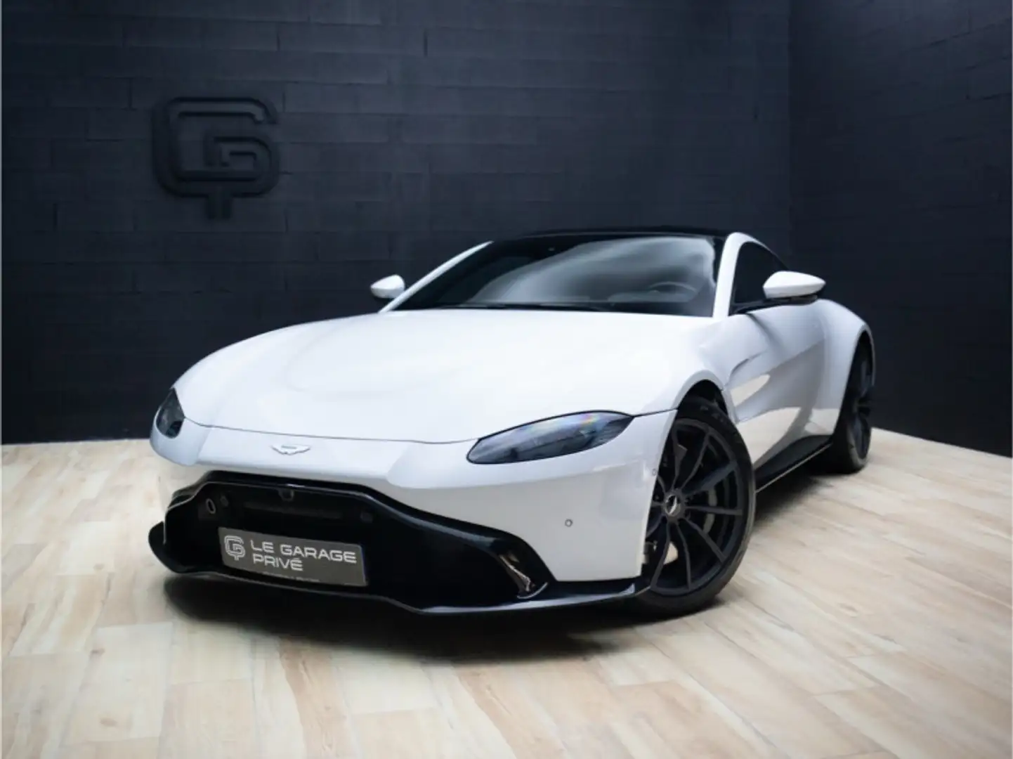 Aston Martin Vantage V8 4.0 510CH PPF / ENTRETIEN FULL AM / PACK SPORT + / PACK TECHNO / SIEGES CLIM - 1