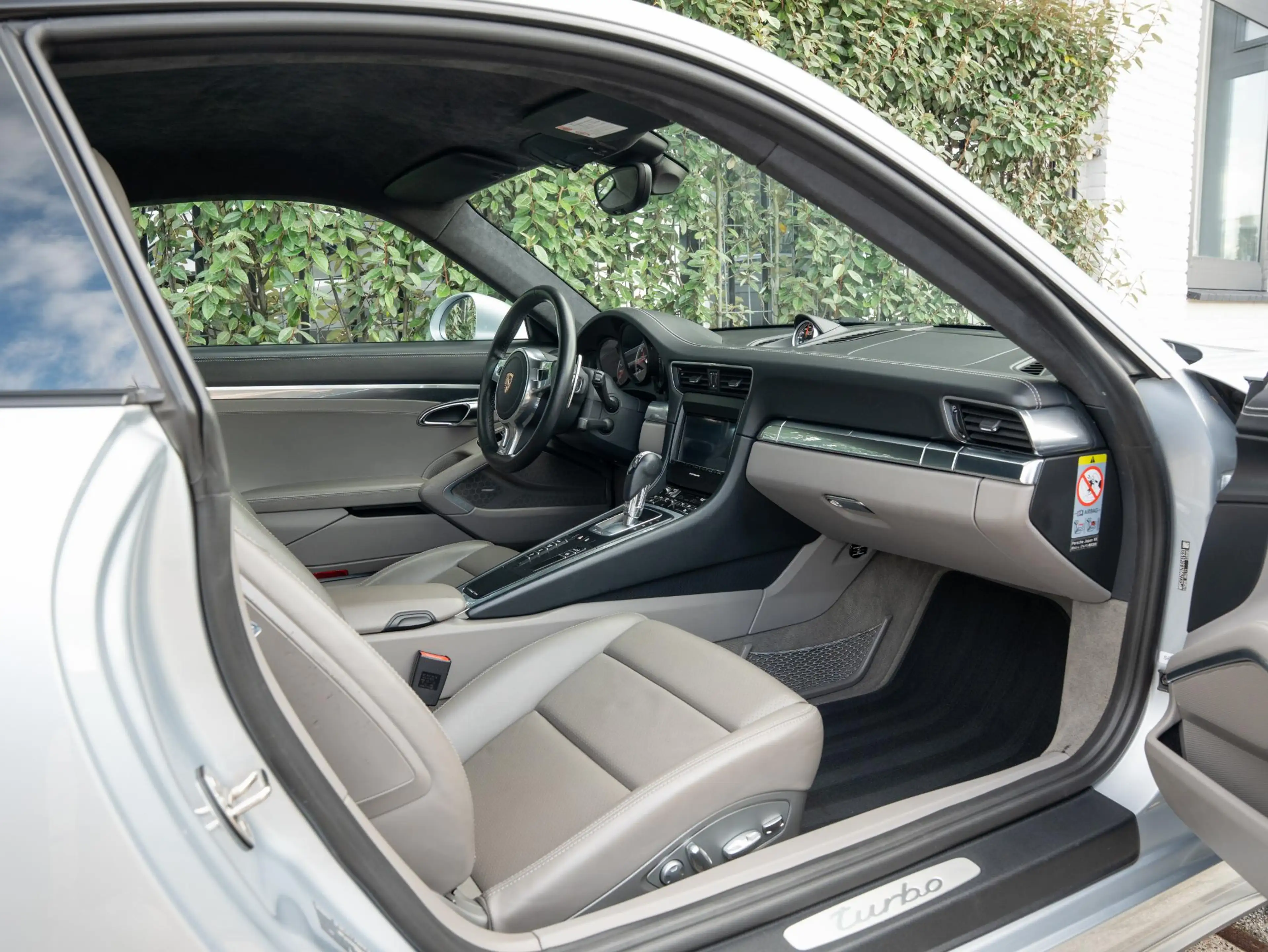 Porsche 991 3.8 Turbo — photo 32