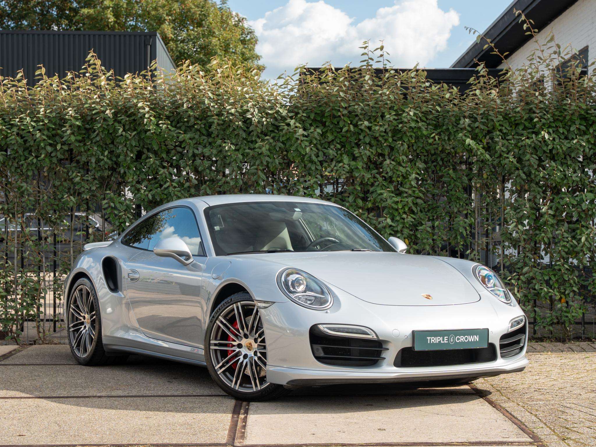 Porsche 991