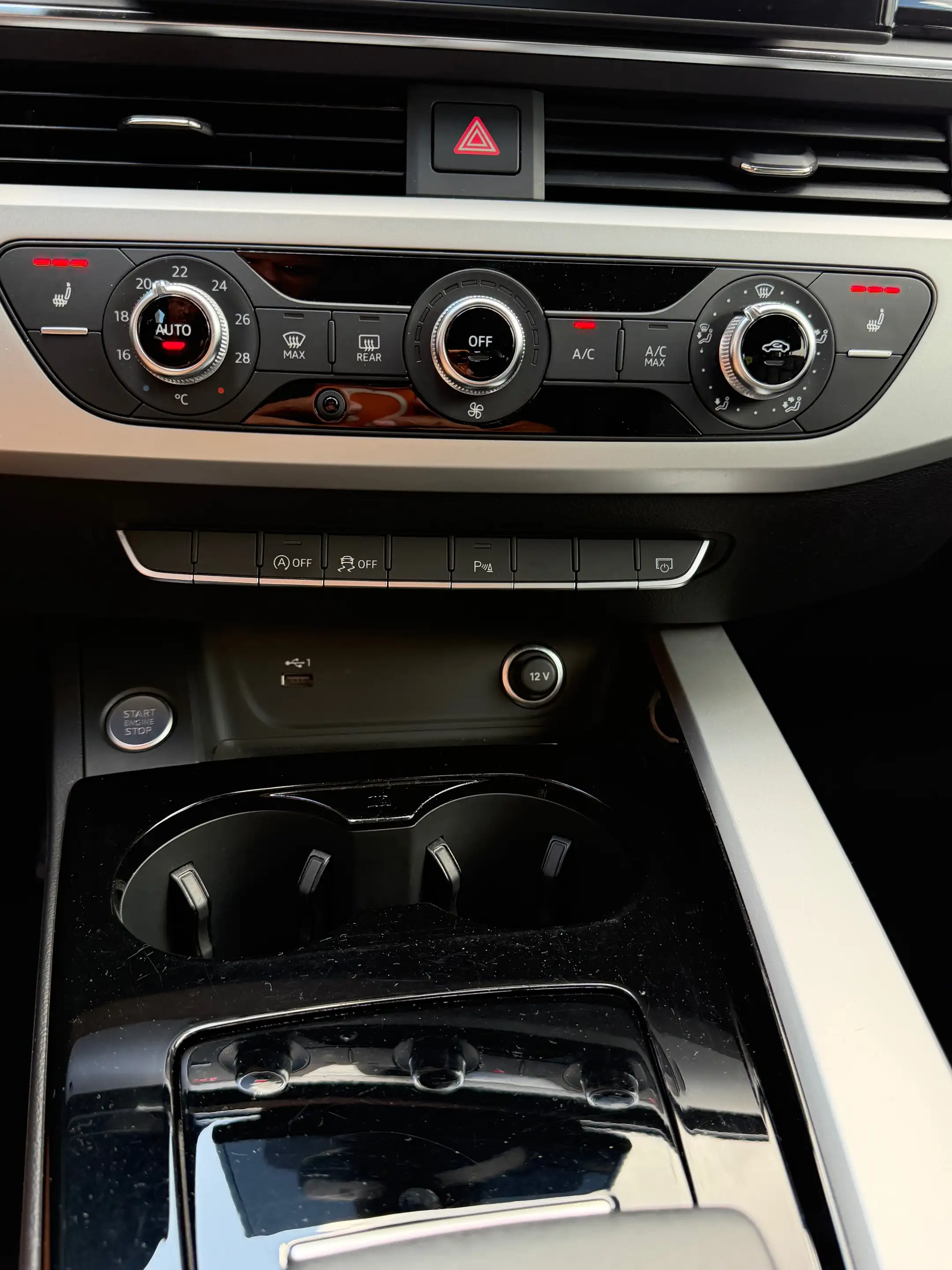 Audi A4 Avant 2.0 TDi S tronic Euro 6d/ CARPLAY / LED / € 11.900 + BTW — photo 16