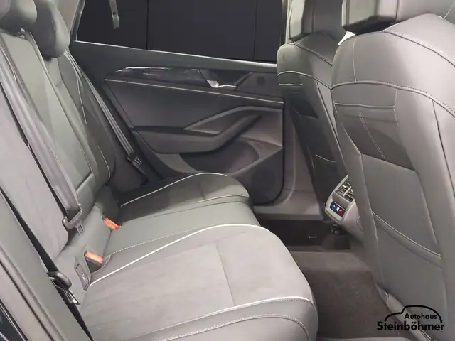 Volkswagen Passat view 15
