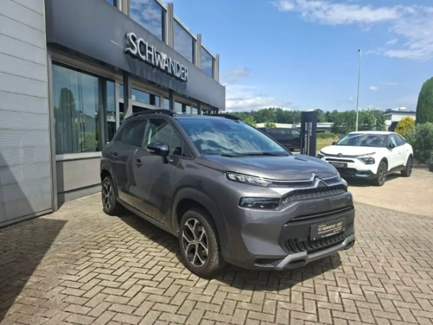 Citroen C3 Aircross Plus PureTech 130 EAT6 S&S Grigio - 2