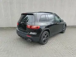 Mercedes-Benz GLB 180