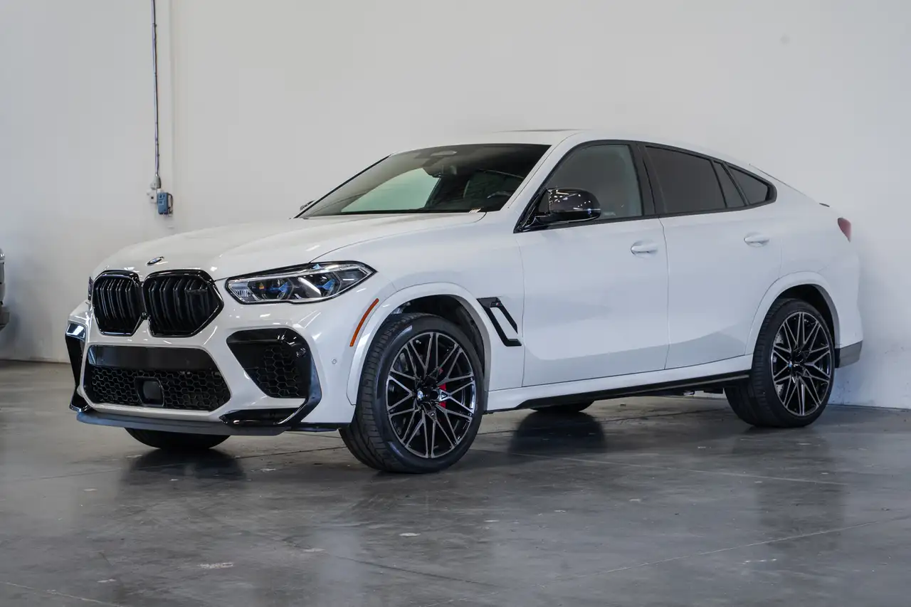 2022 BMW X6 M