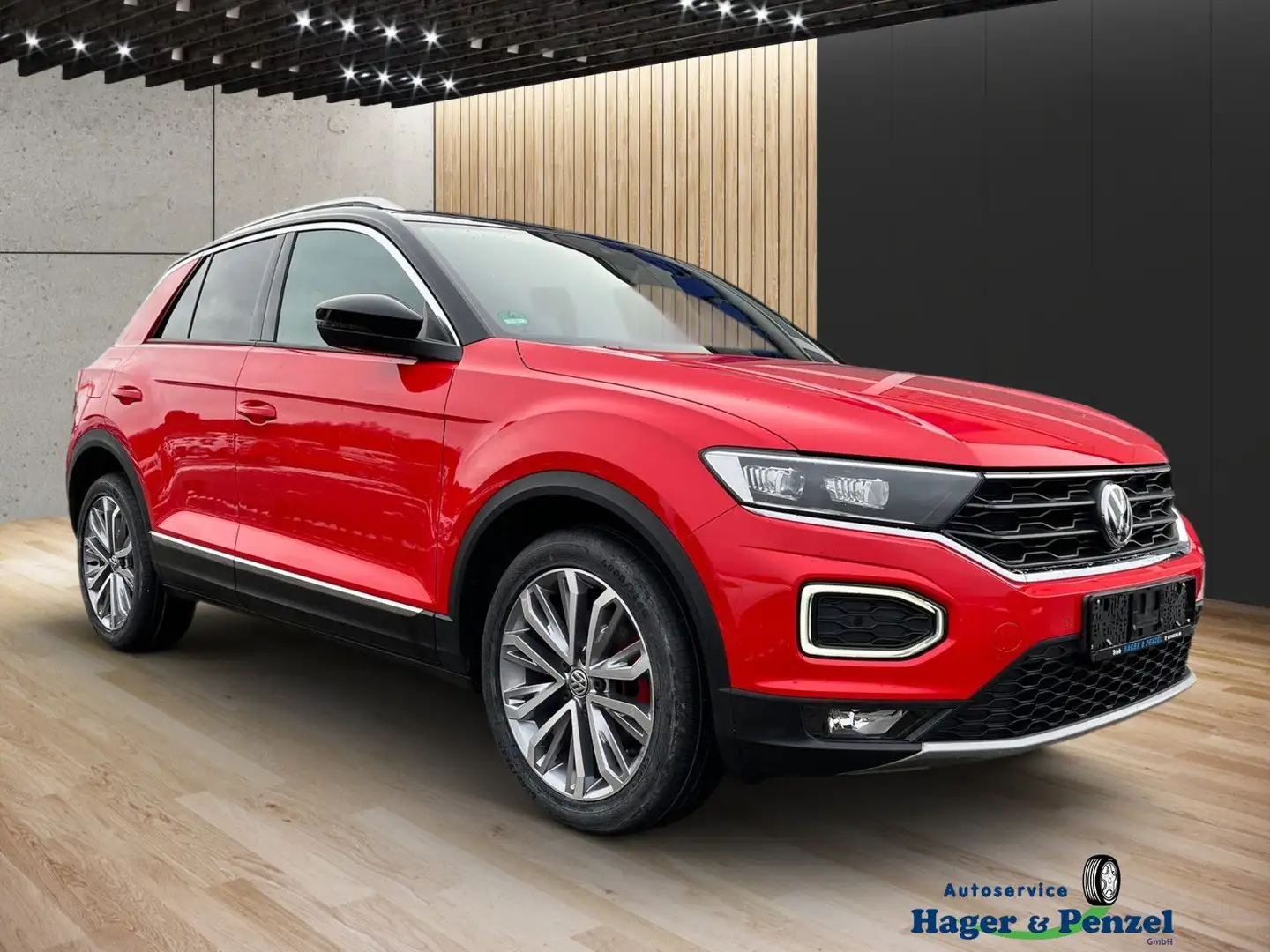 Volkswagen T-Roc Sport 1.5 TSI DSG Navi DAB AHK Klima Rouge - 2