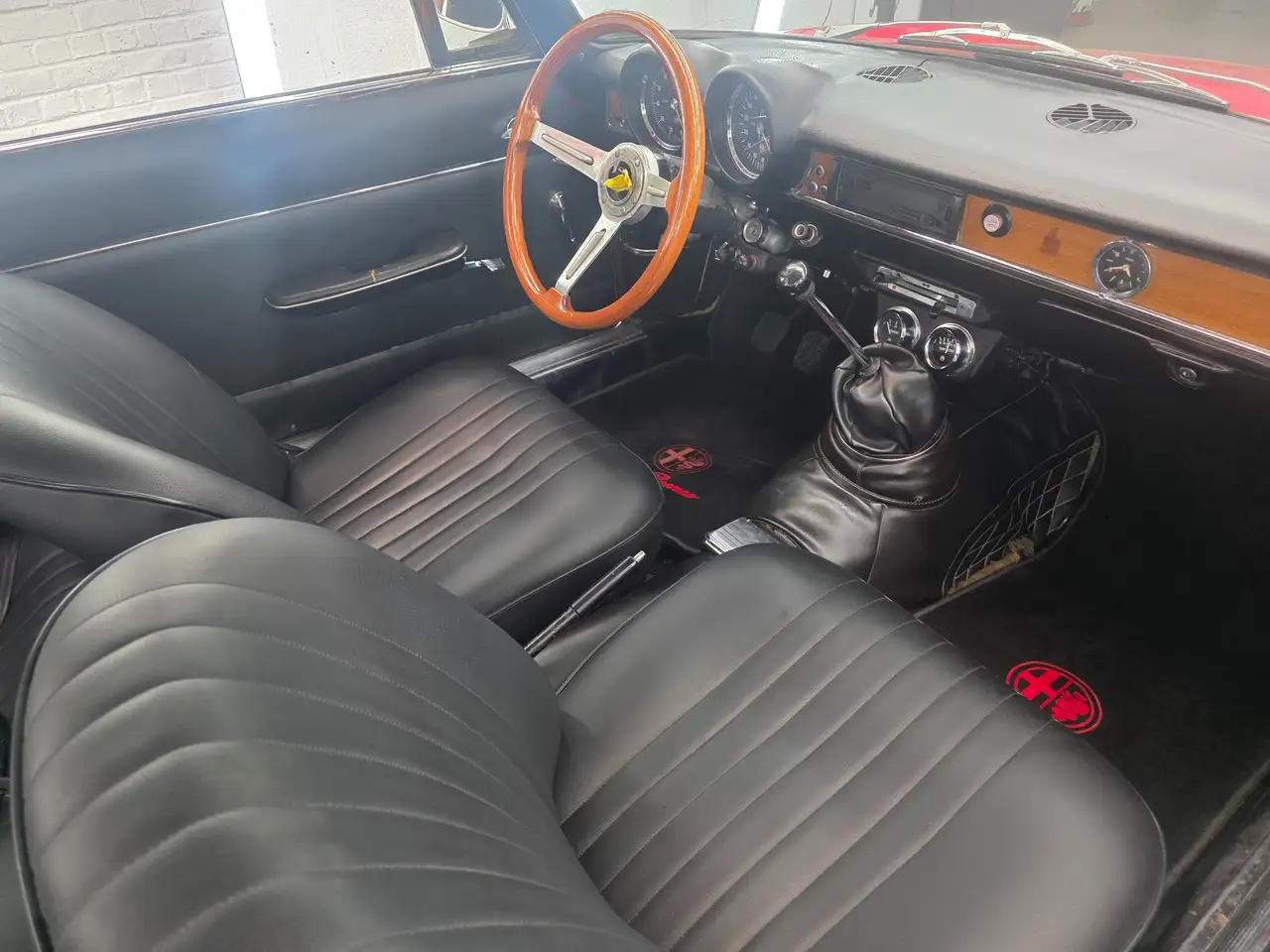 Alfa Romeo GT 1300, foto 8