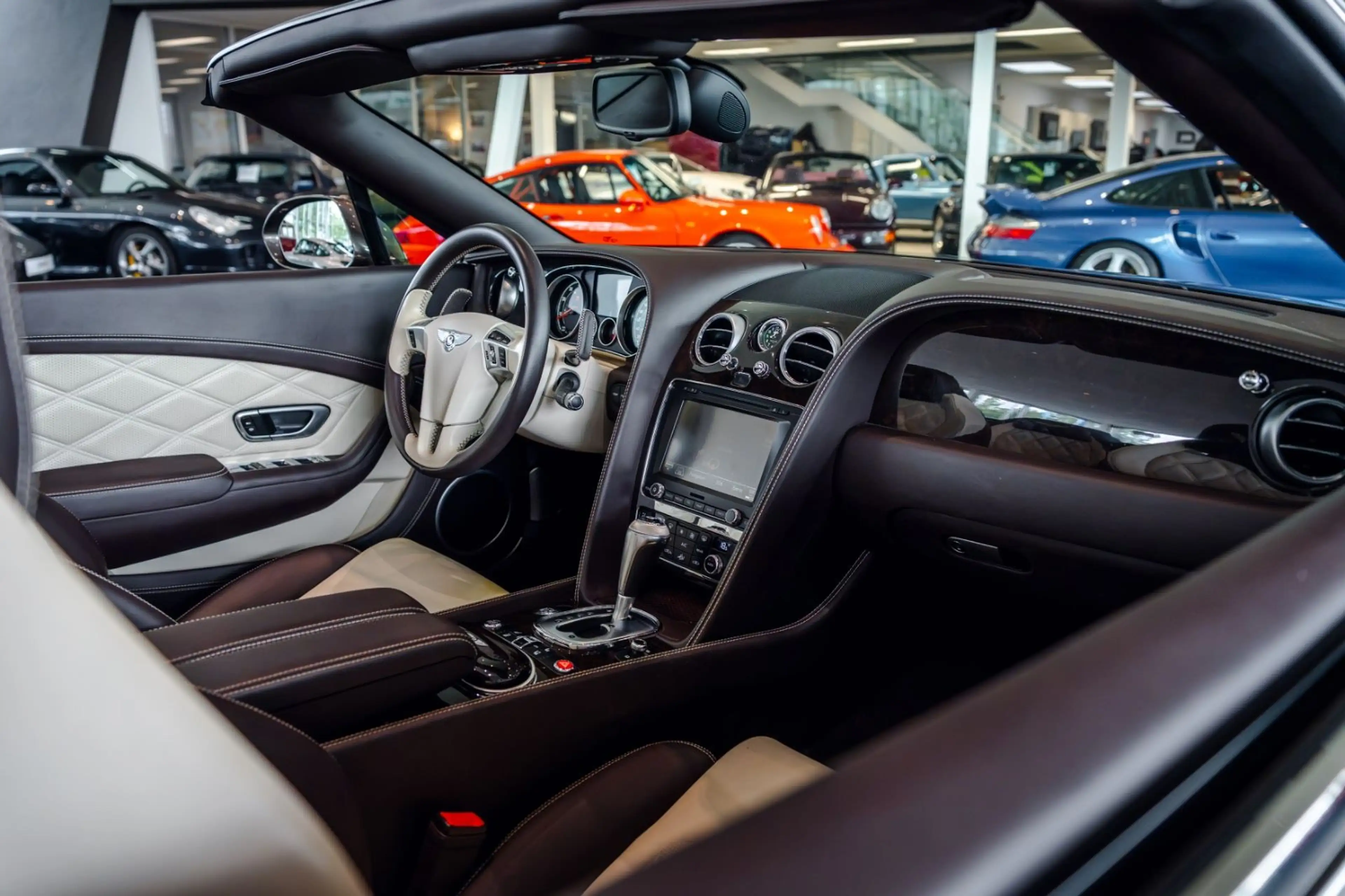 Bentley Continental GTC Speed  *deutsch*2.Hand*Scheckhe. — photo 11