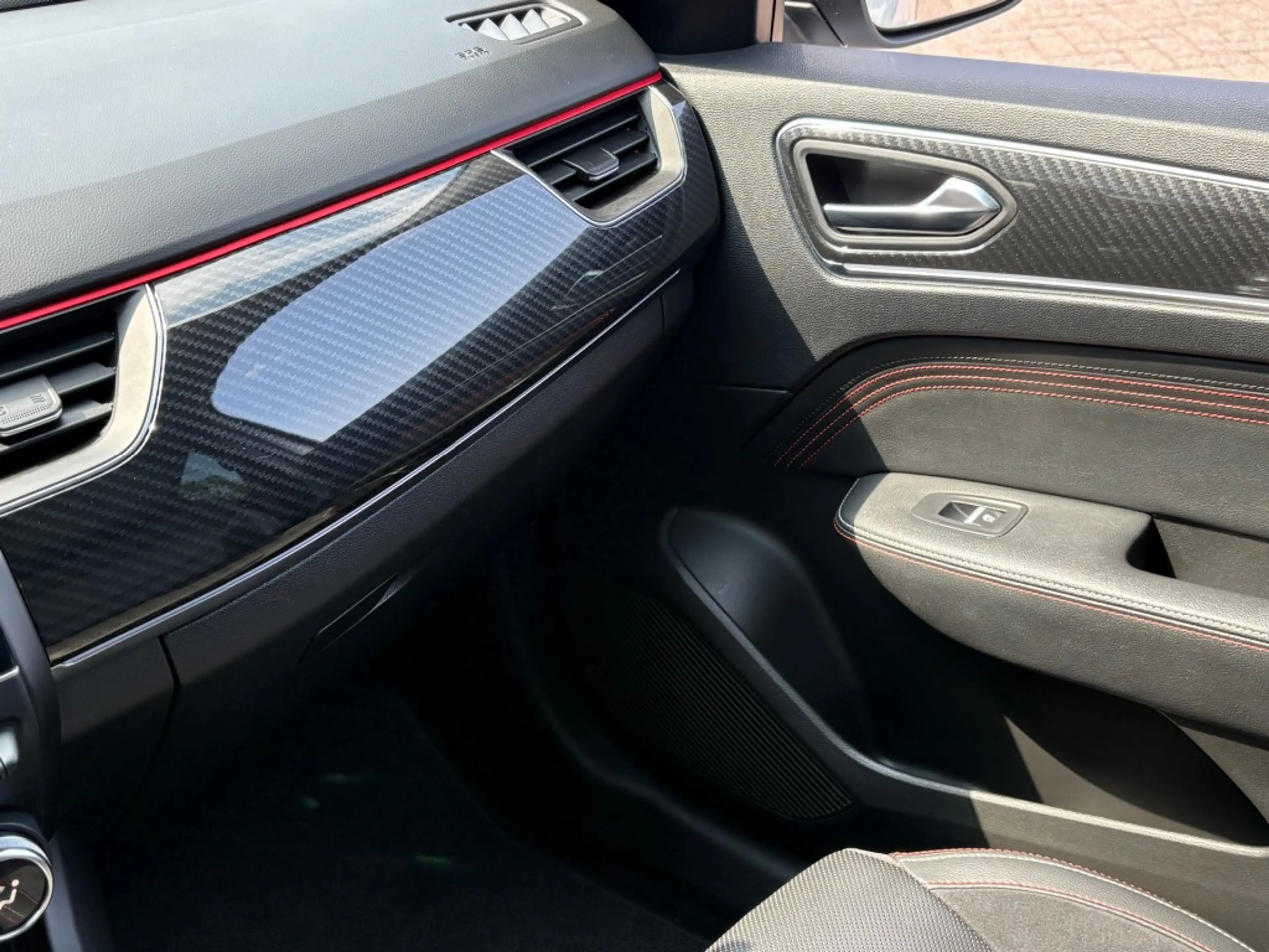 Renault Arkana 1.6 HYBRID E-TECH RS LINE 143PK AUT. PANO NAVI CAM — photo 18