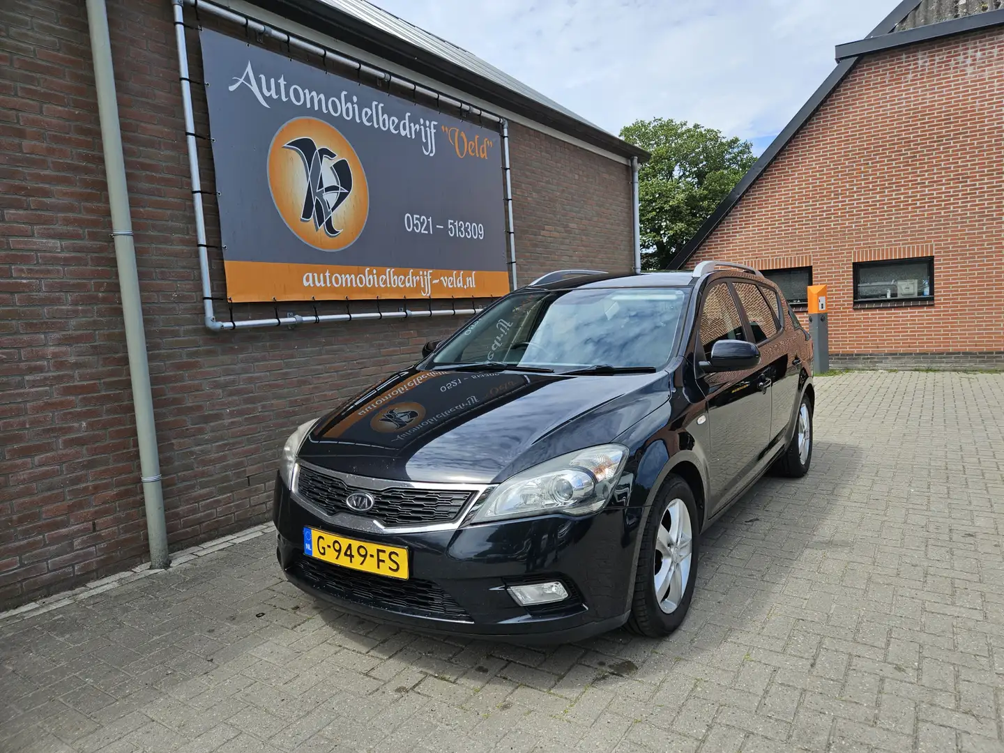 Kia Ceed / cee'd Sporty Wagon 1.6 CRDi X-ecutive (rechts gestuurd) Zwart - 1