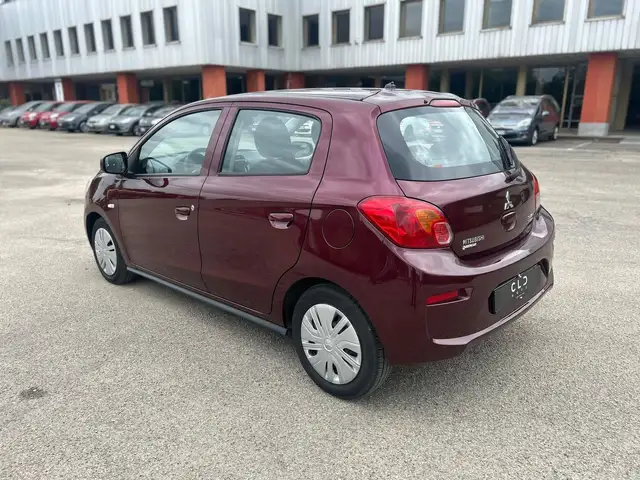 Mitsubishi Space Star view 6