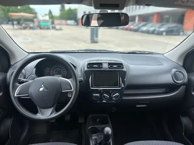 Mitsubishi Space Star view 14