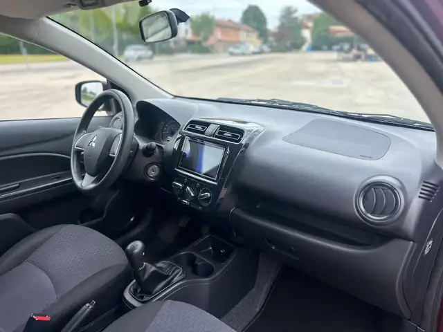 Mitsubishi Space Star view 12