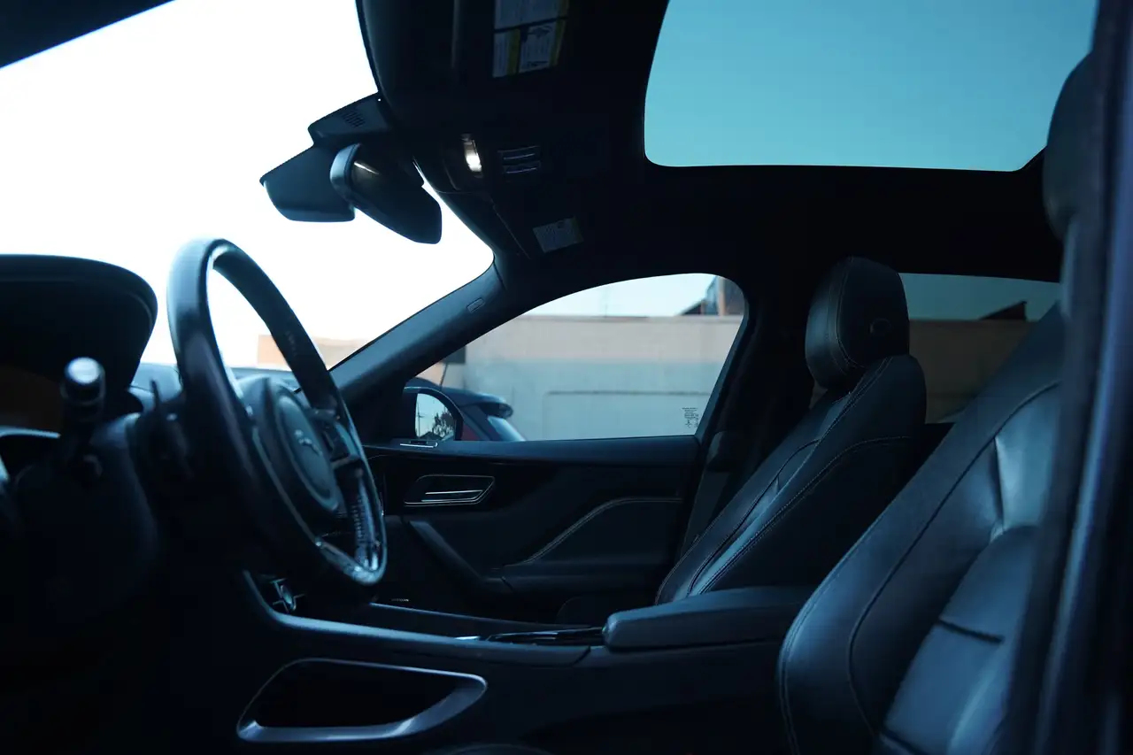 Jaguar F-Pace снимка Jaguar F-Pace