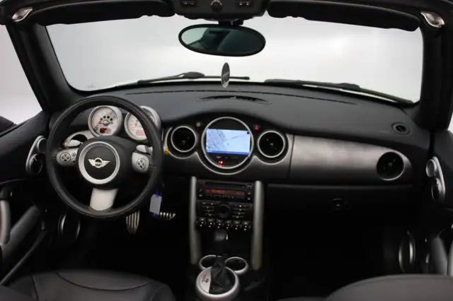 Mini Convertible view 2