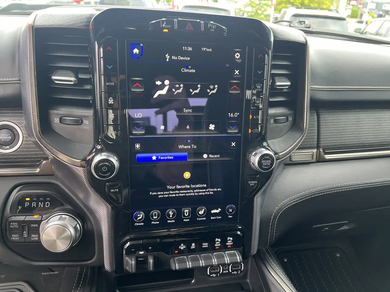 RAM 1500 снимка RAM 1500
