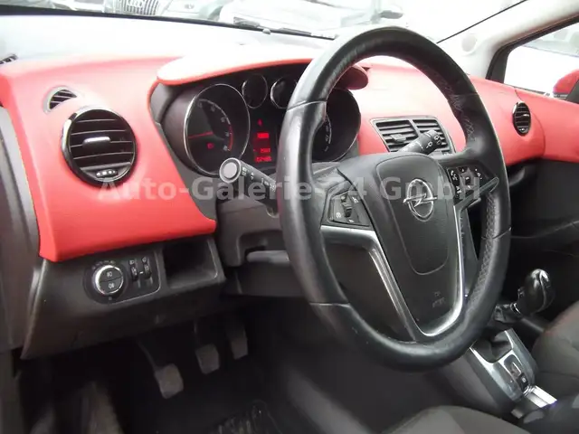 Opel Meriva view 12