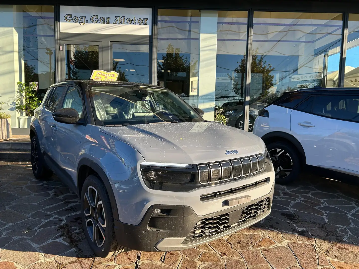Jeep Avenger Avenger 1.2 turbo Summit 100cv KM0 - TETTO APRIBIL Gris - 1