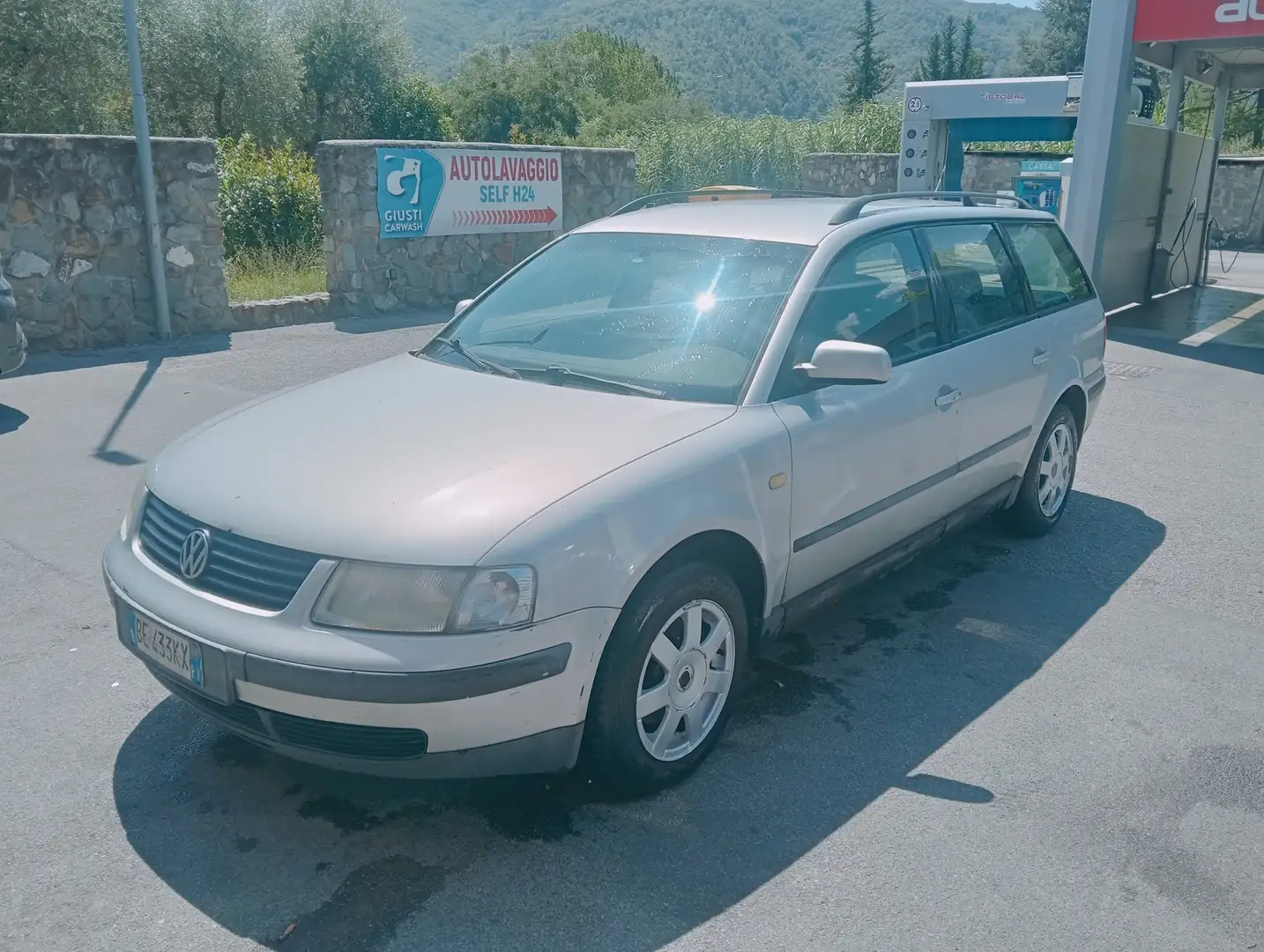 Volkswagen Passat Variant Passat V 1996 Variant 1.8 Highline syncro Argent - 1