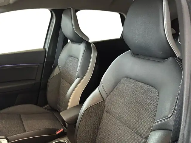 Renault Captur view 14