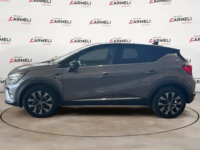 Renault Captur view 2