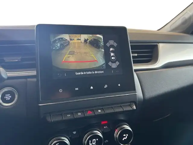 Renault Captur view 9