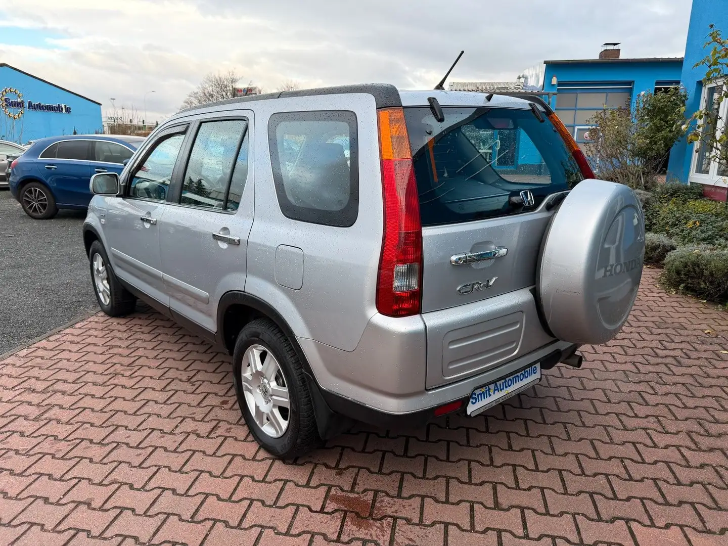 Honda CR-V 2,0 Automatik Executive Silber - 2