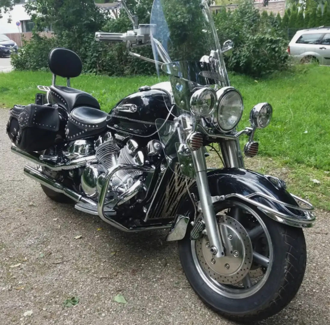 Yamaha XVZ 1300 Negro - 2