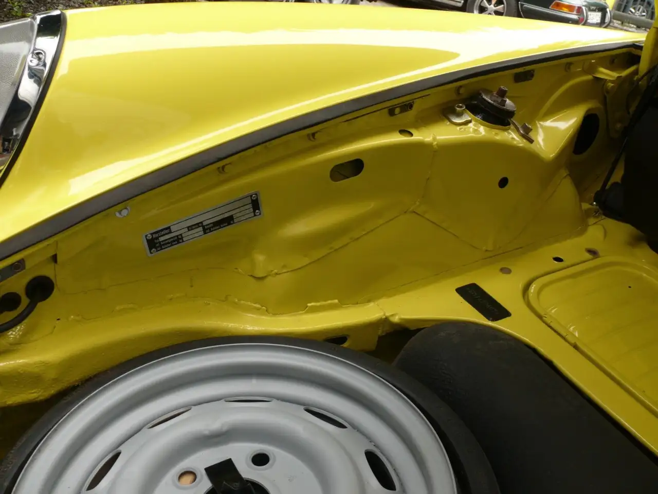 Porsche 911 Targa 2,7S lichtgelb Chrommodell, foto 10