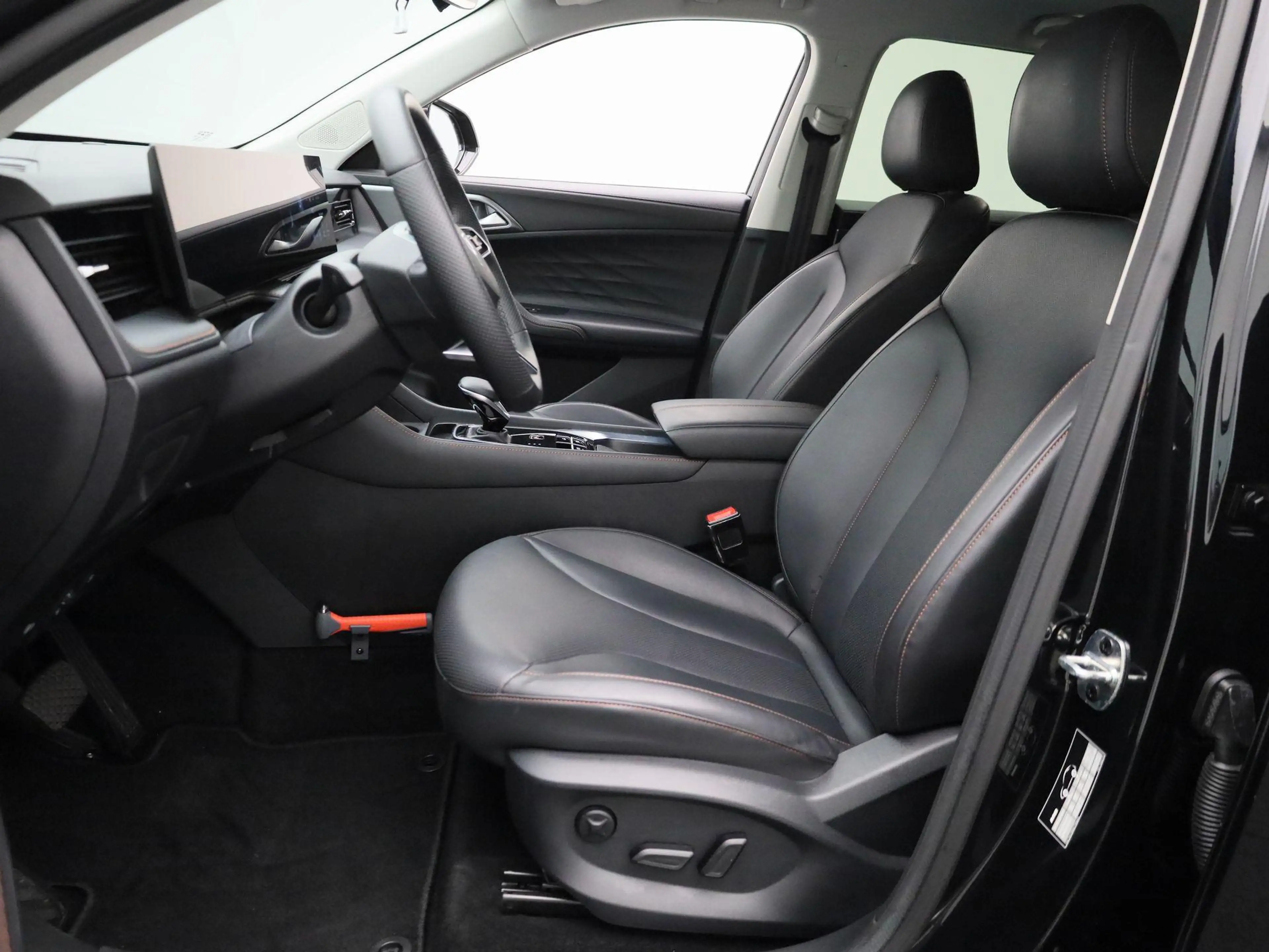 MG HS MG PHEV 1.5 Luxury — photo 10