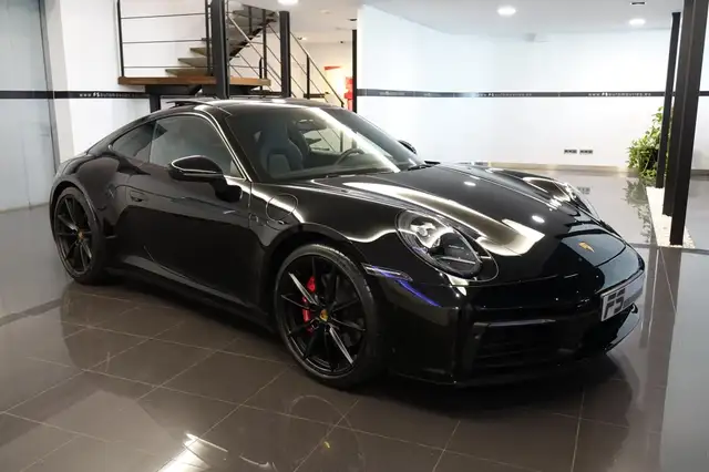Porsche 992 Carrera 4S Coupé PDK