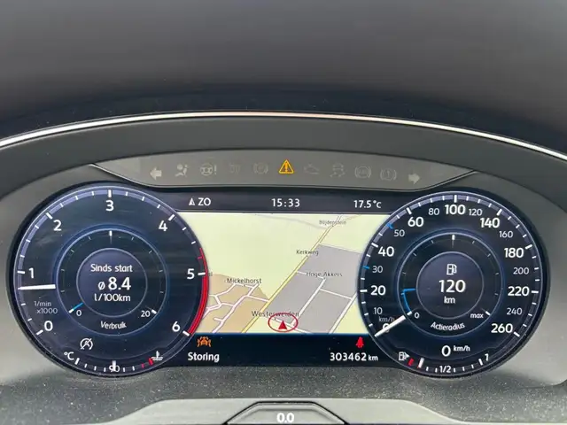 Volkswagen Passat view 13
