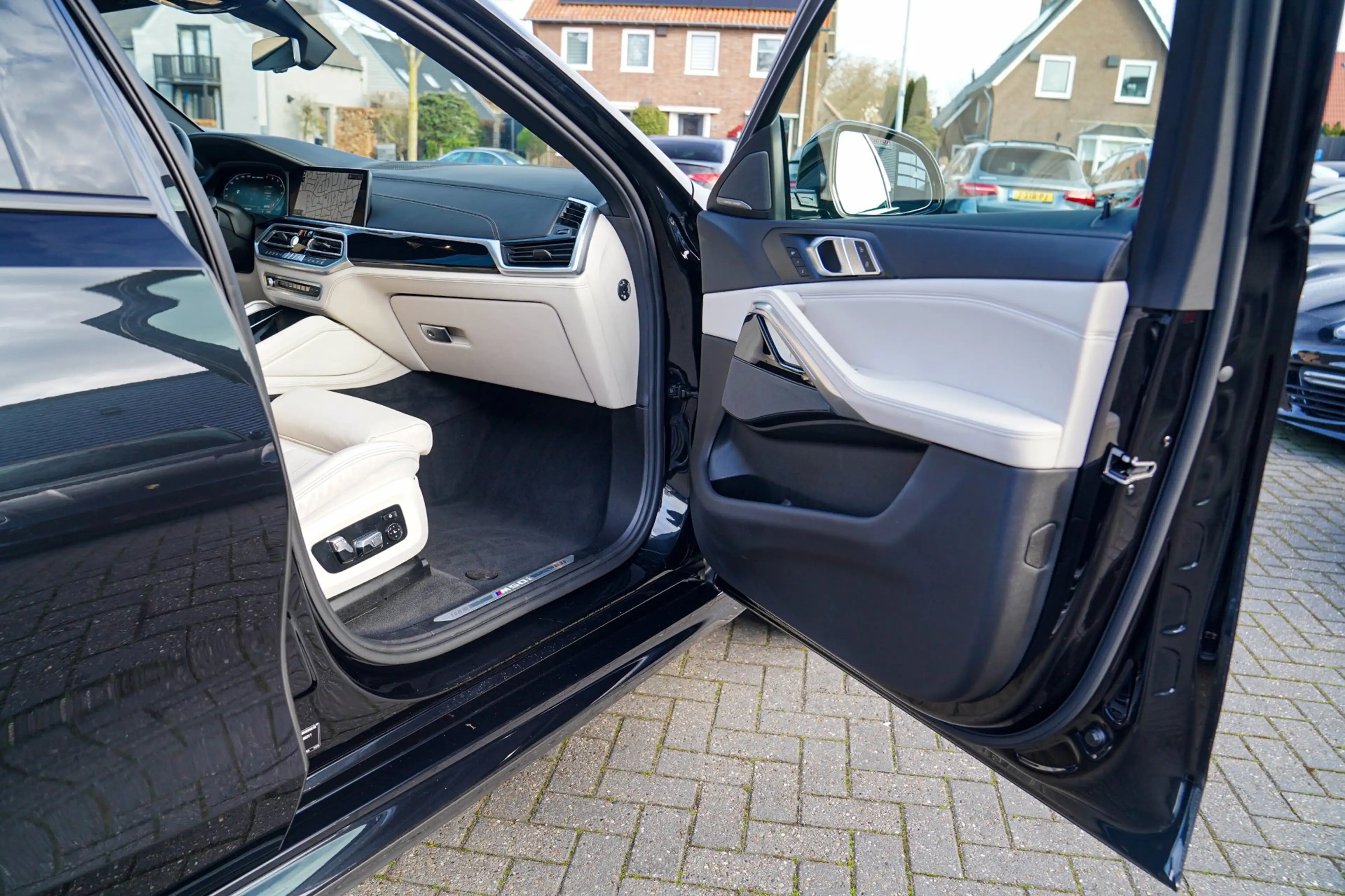 BMW X6 M50i High Executive | Harman/Kardon | Head Up Disp — photo 26