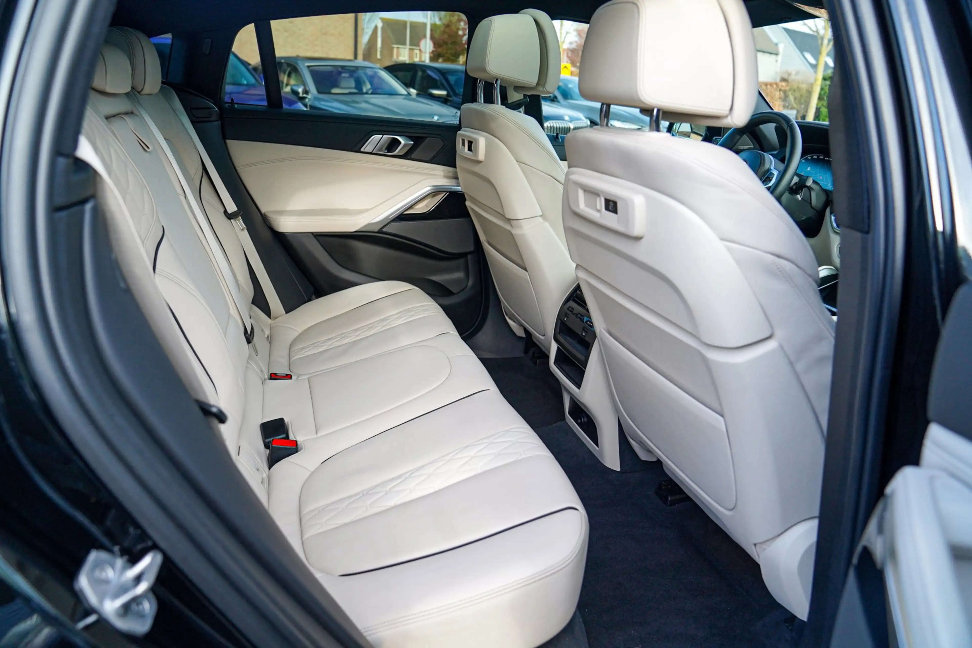 BMW X6 M50i High Executive | Harman/Kardon | Head Up Disp — photo 18