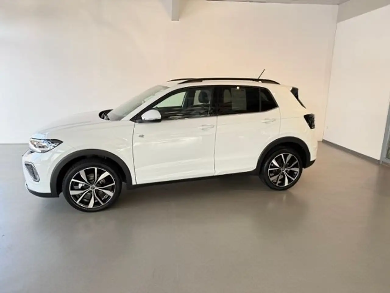 Volkswagen T-Cross 1.5 TSI R-Line DSG | IQ.Light | ACC | Si 13