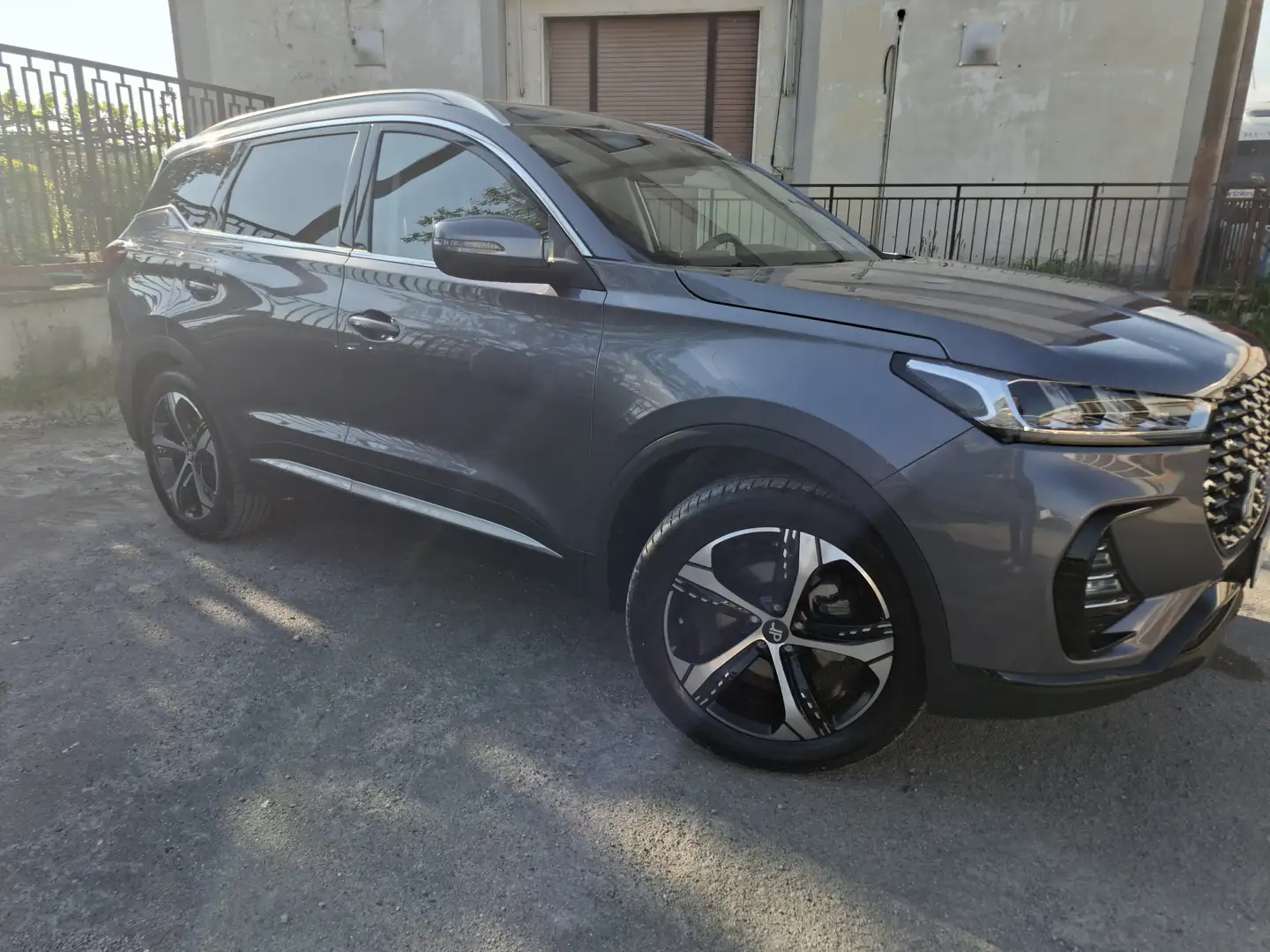 DR Automobiles DR6 DR 6.0 6.0 1.5 turbo Gpl 149cv cvt Gris - 2