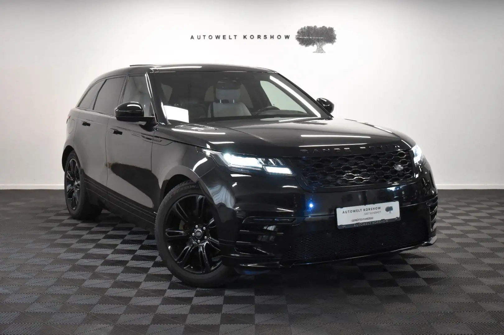 Land Rover Range Rover Velar R-Dynamic *PANO *KEYLESS *HUD Negro - 1