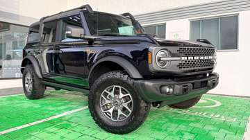 Badlands e-4WD Automatik m Navi SYNC4 Freispr.