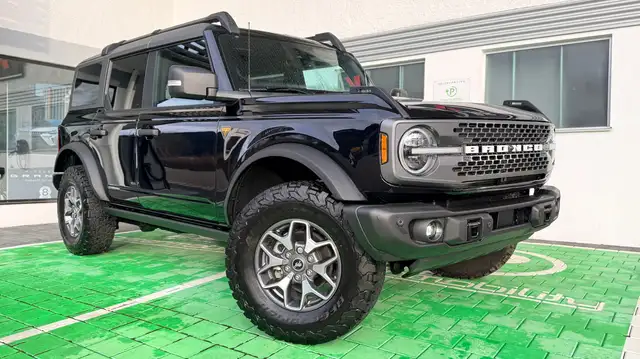 Ford Bronco 2.7 Badlands e-4WD Automatik m Navi SYNC4 Freispr.